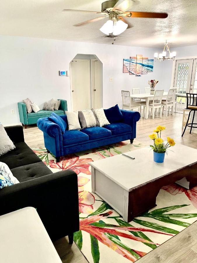 A Cozy Space Coast Retreat Тітусвілл Екстер'єр фото